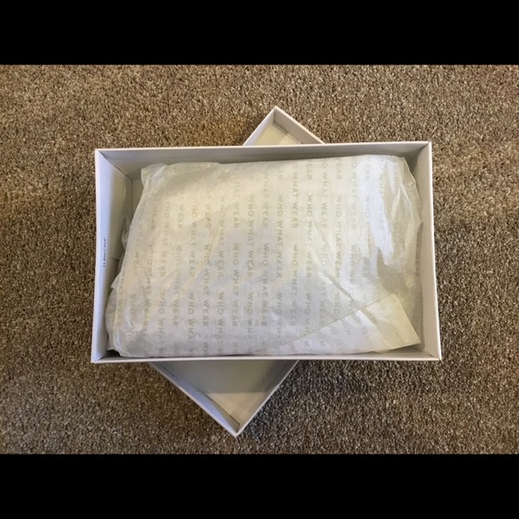 NIB Who What Wear Eden Taupe High Heels - Picture 4 of 5